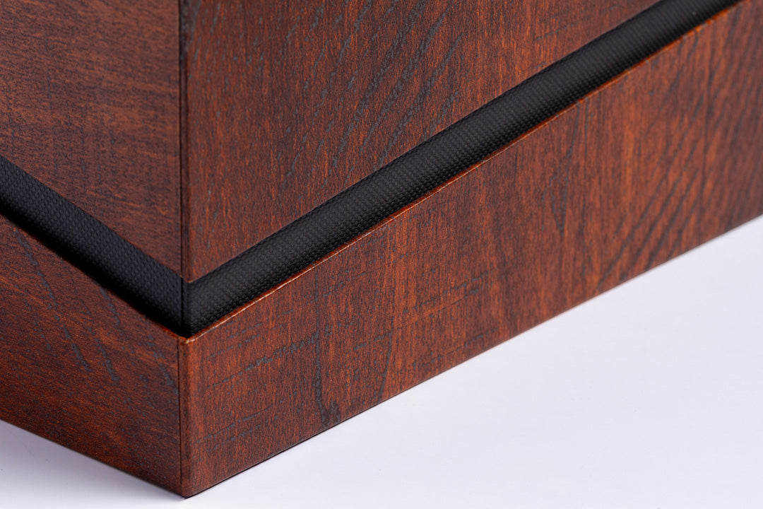Slanted Tissue Box with Ergonomic Design