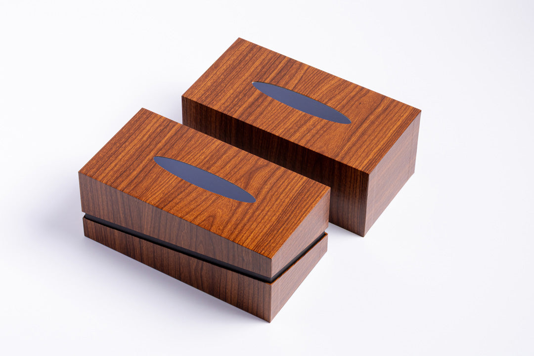 Slanted Tissue Box with Ergonomic Design